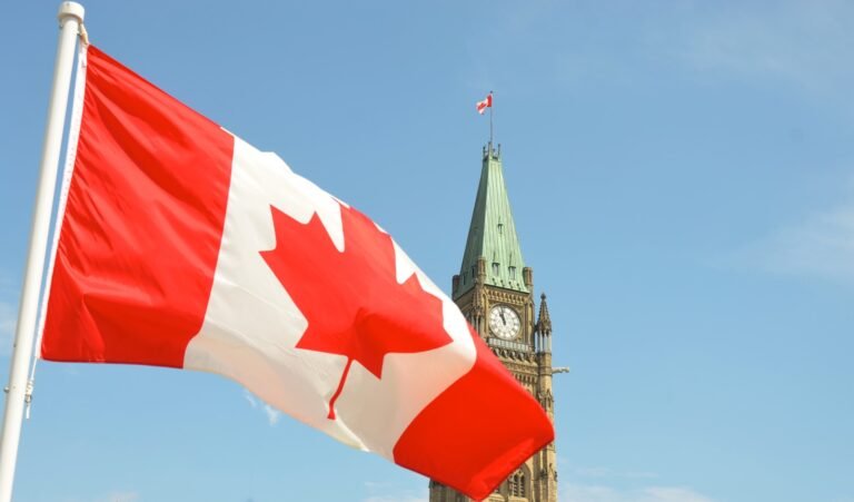 Love & Health: How Are Canadian Guys in Relationships? Flag of Canada